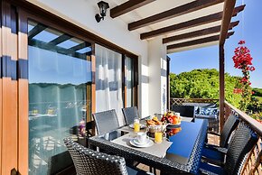 Falesia Beach B