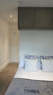 Grand Airport Ensuites