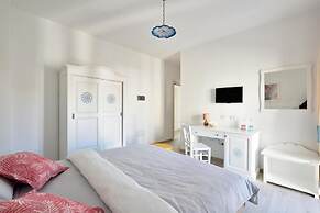 INAH Boutique Rooms
