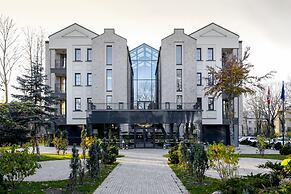 Amsterdam Plaza