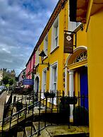 Dufferin Coaching Inn & Hall