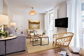 Genteel Home Picasso I
