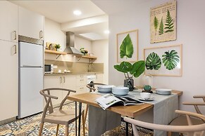 Genteel Home Picasso I