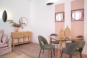 Genteel Home Padre Marchena