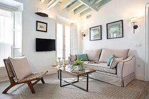 Genteel Home Padre Marchena V