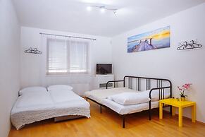Beautiful apartment in central Residence