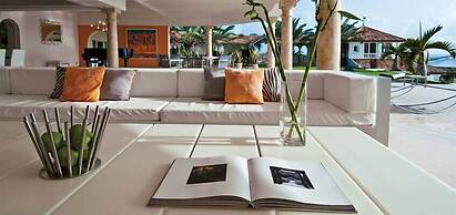 Villa Sandyline