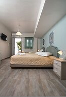 Almiriki Naxos Beachside Living