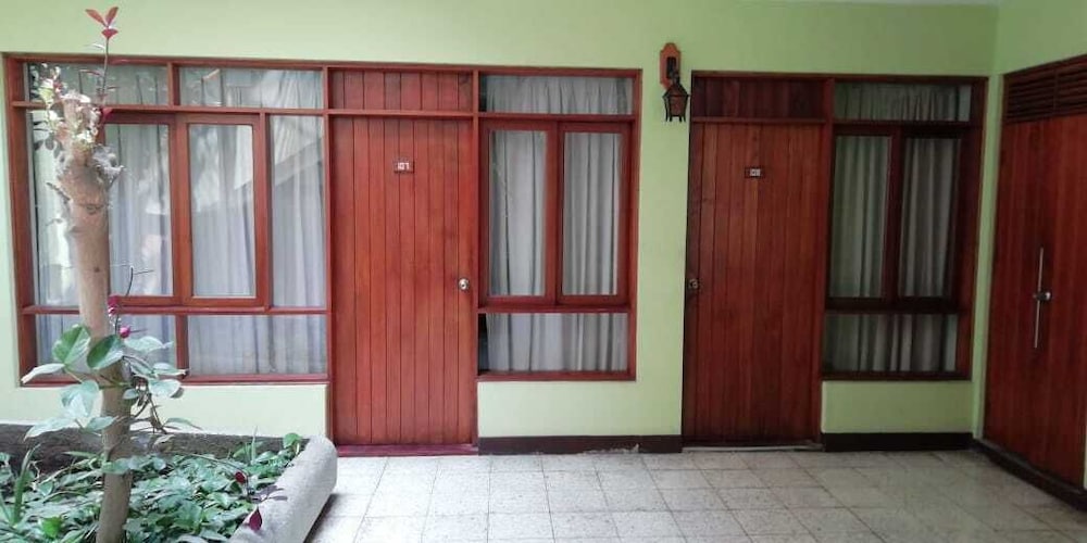 Hostal Las Orquídeas