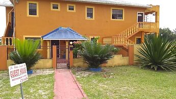 Ms Holder's Comfort Villa