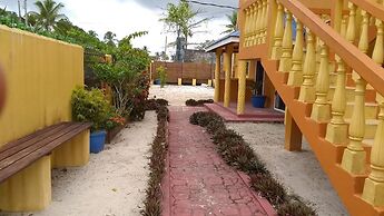 Ms Holder's Comfort Villa