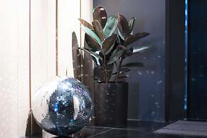 Hotel NuVe Elements