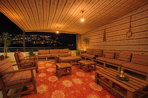 Corner View Hotel – Petra