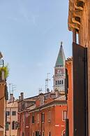 Canal View San Marco Luxury Rooms
