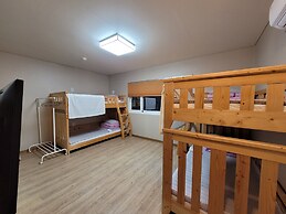 Dodam Guesthouse - Hostel