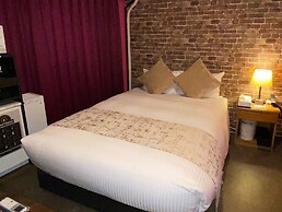 Roppongi Plaza Hotel