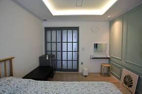 The Great Guest Guesthouse