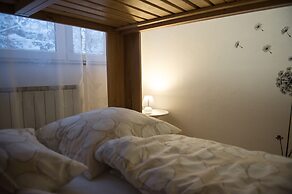 Apartments Laznica