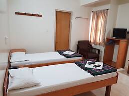Sri Kumara Lodge