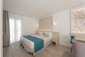 Hotel Club Es Talaial