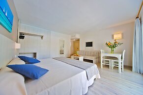 Hotel Club Es Talaial