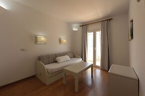 Hotel Club Es Talaial