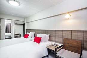 Livotel Express Hotel Ramkhamhaeng 50  Bangkok