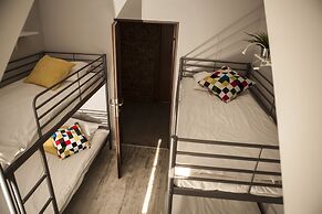 Bi-Pi Hostel