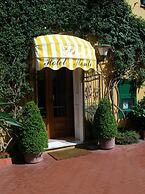 Hotel Monti
