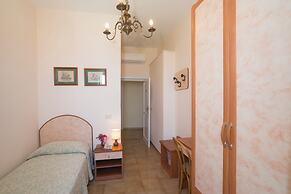Hotel Monti