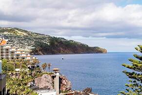 Baía I by An Island Apart