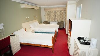 Consort Hotel & Urban Spa