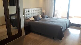  Beach Apartment With Spa & Gym