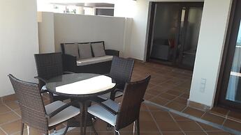  Beach Apartment With Spa & Gym