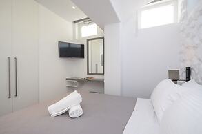 Elegant Apartments