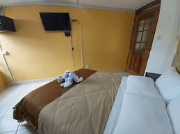 Hostal Tayta Wasi II - Pavitos