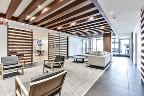 Iceboat Terrace Luxury Condos