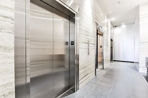 Iceboat Terrace Luxury Condos