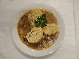 Prenocisca Miklavcic