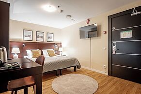 Injoy Park Hotel Solna