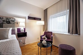 Injoy Park Hotel Solna