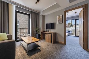 BARNOVI BOUTIQUE HOTEL