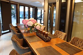 Riva Hotel Taksim