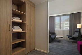 Moxy Southampton