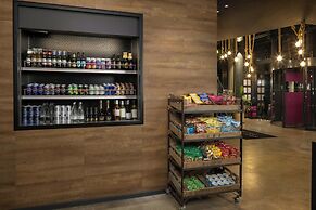 Moxy Southampton