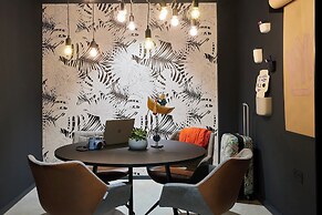 Moxy Southampton