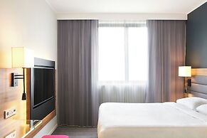 Moxy Southampton