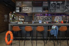 Moxy Southampton