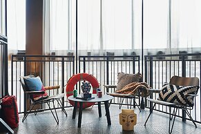 Moxy Southampton