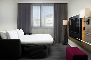 Moxy Southampton